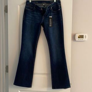 DL1961 Cindy Slim Bootcut Jeans PETITE